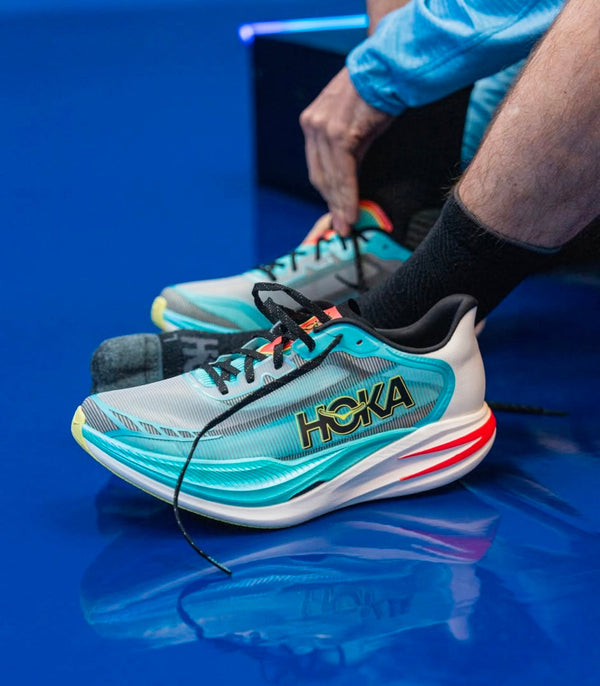 Hoka One One Cielo X12.0 Frost Black8