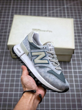 NEW BALANCE TOKYO RC 1300 LIGHT BLUE