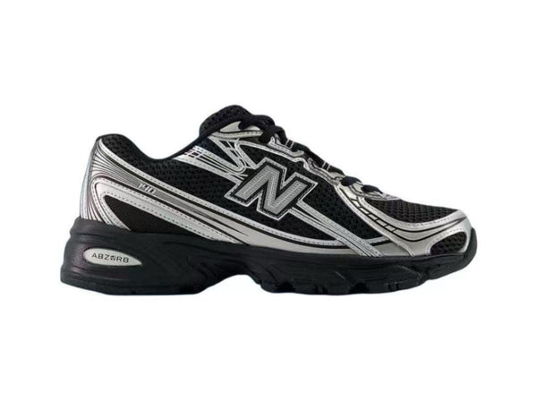 New Balance 740 Black & Silver Metallic